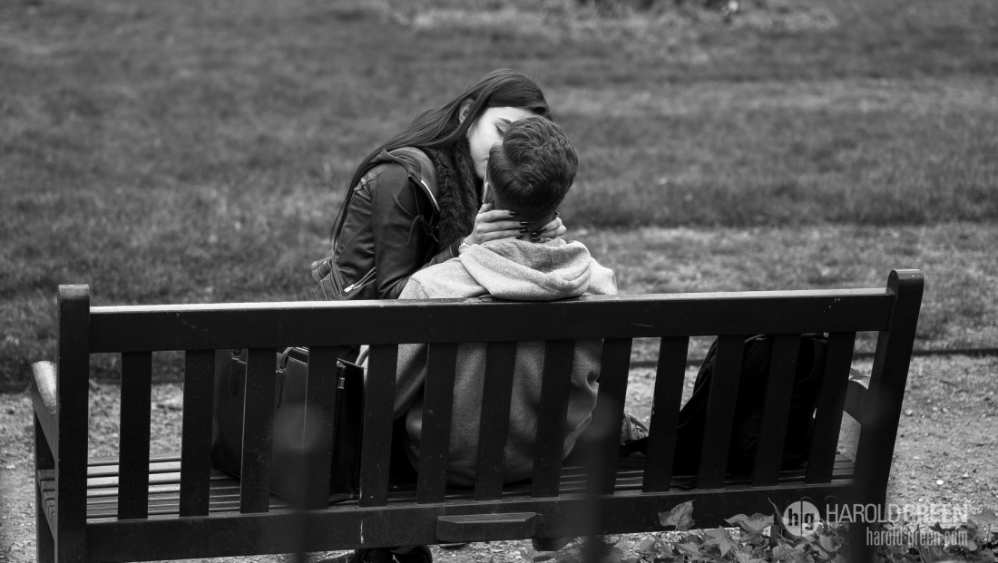 "Kiss In Berkeley Square" London © 2015 Harold Green.